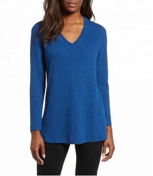 Long Sleeve V-neck Tshirt - Image 3